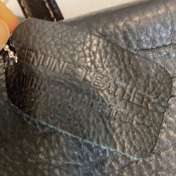 Vintage Leather Backpack - Picture 5 of 6